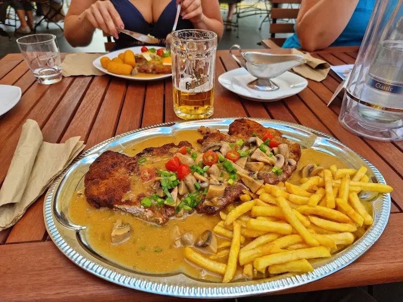 Deutsches Haus_Döbern_slider_image_2