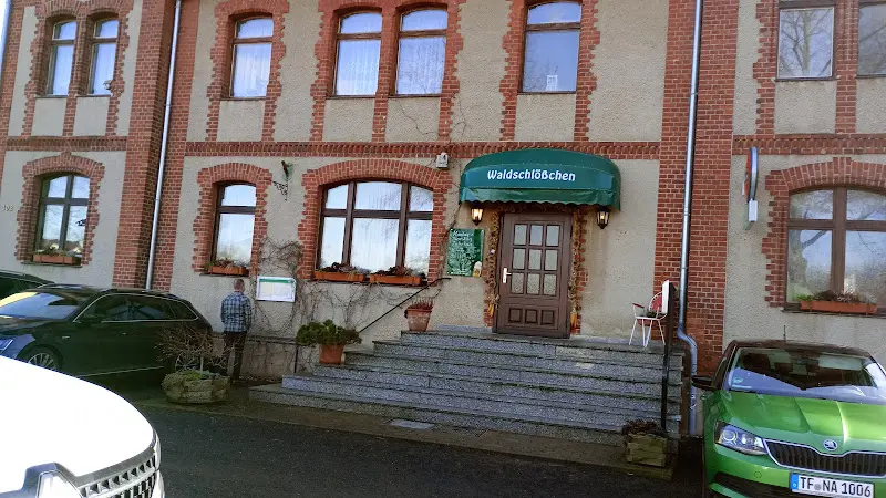 Gaststätte Waldschlößchen restaurant in Uebigau-Wahrenbrück