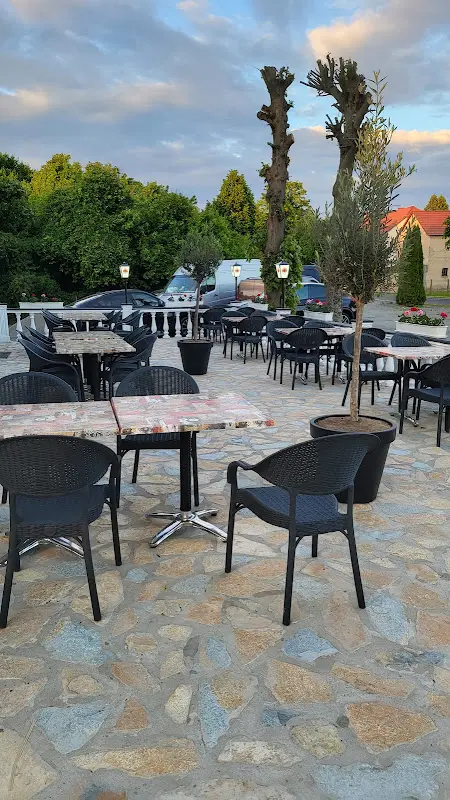 Mati Trebbin_Trebbin_slider_image_1