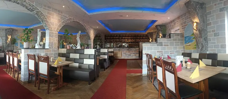 Mati Trebbin_Trebbin_slider_image_2