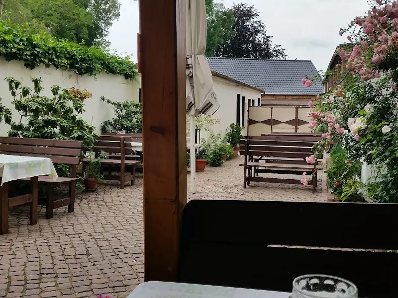 Fritz Löwa Gaststätte Zum goldenen Stern restaurant in Vetschau/Spreewald