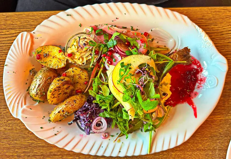 Frank Sebastian_Restaurant Wiesenau_Prerow_recensione