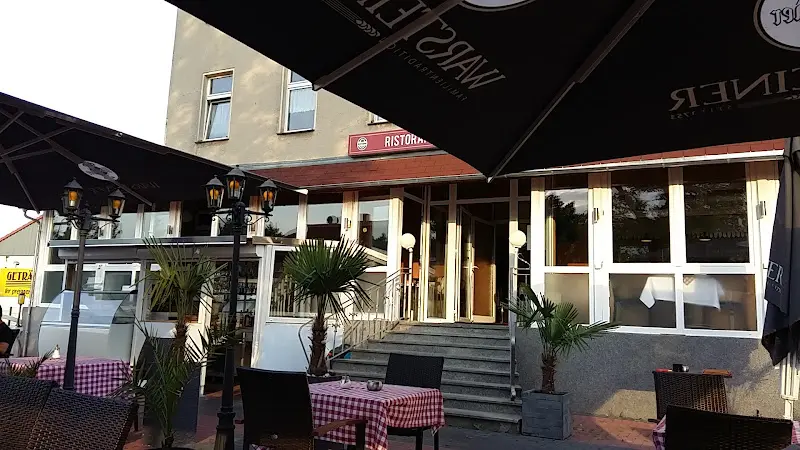 Villa "TOSKANA" Restaurante&Pizzeria restaurant in Werneuchen