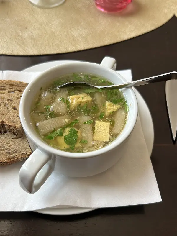 S W_Deutsches Haus_Werben_review