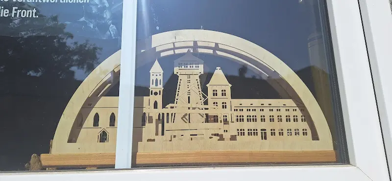 Ichbin Ausgestorben_Hummelchen Sybille Ines Kosboth_Woltersdorf_review