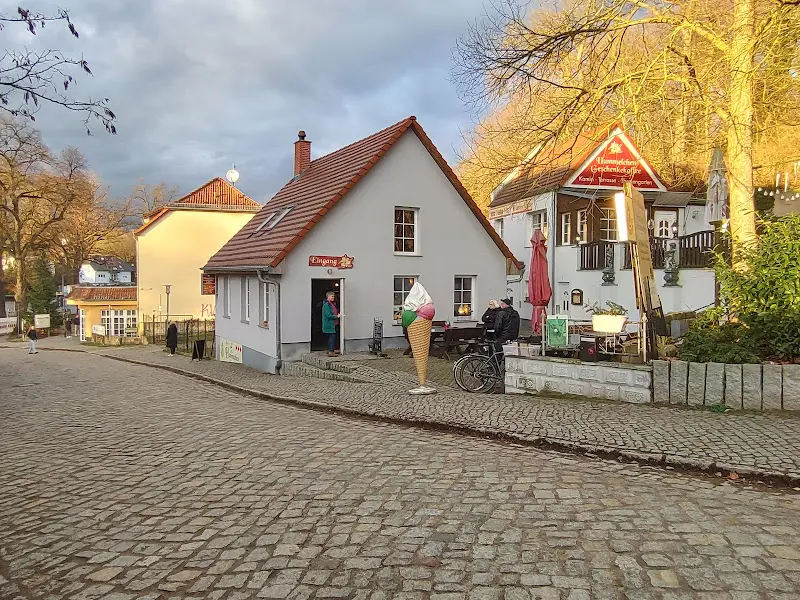 Hummelchen Sybille Ines Kosboth_Woltersdorf_slider_image_3