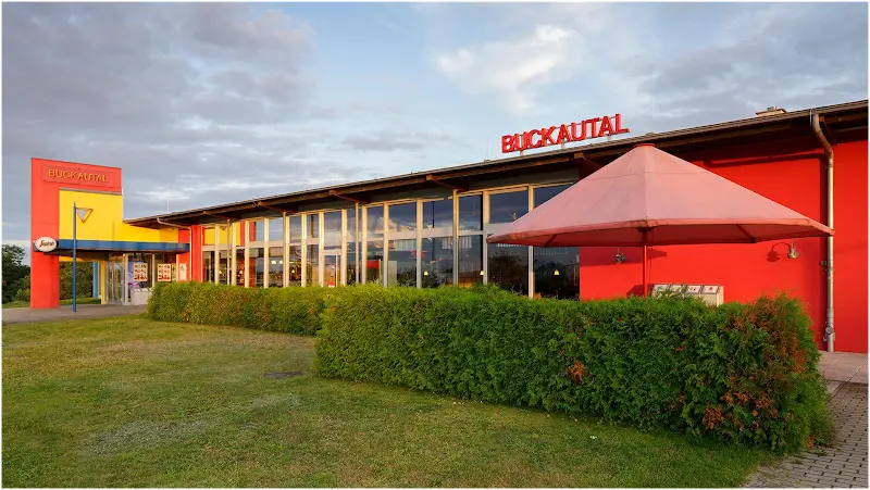 Tank & Rast Raststätte Buckautal Süd_Ziesar_slider_image_1