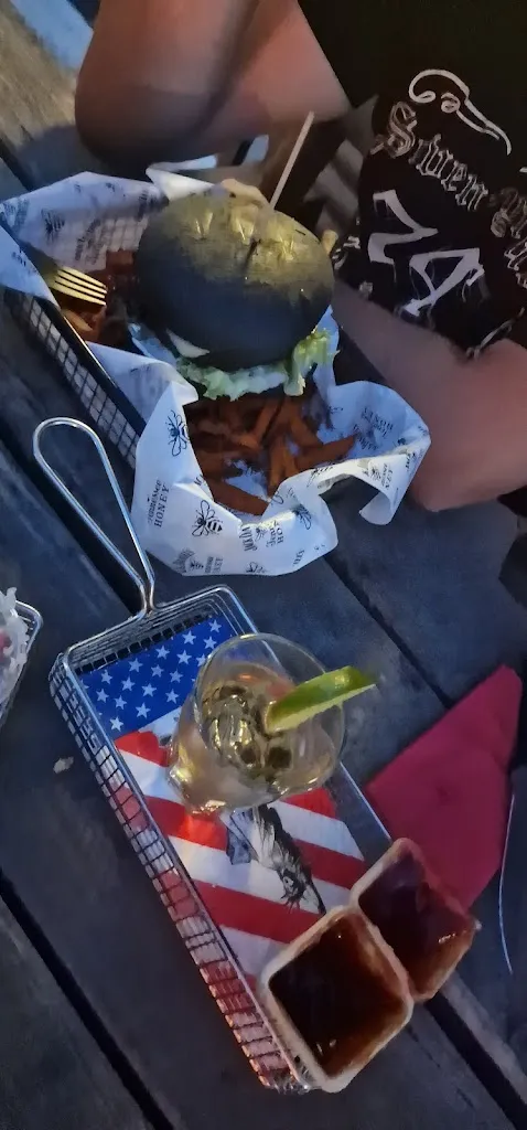 Johnny Kyte_Filou American Diner Restaurant_Aidlingen_recensione