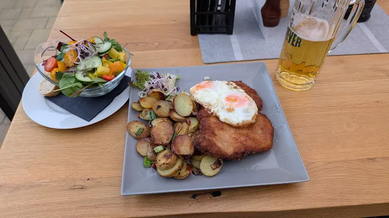 Philipp Schmalz_Gaststätte Am Hafen_Wittenberge_review