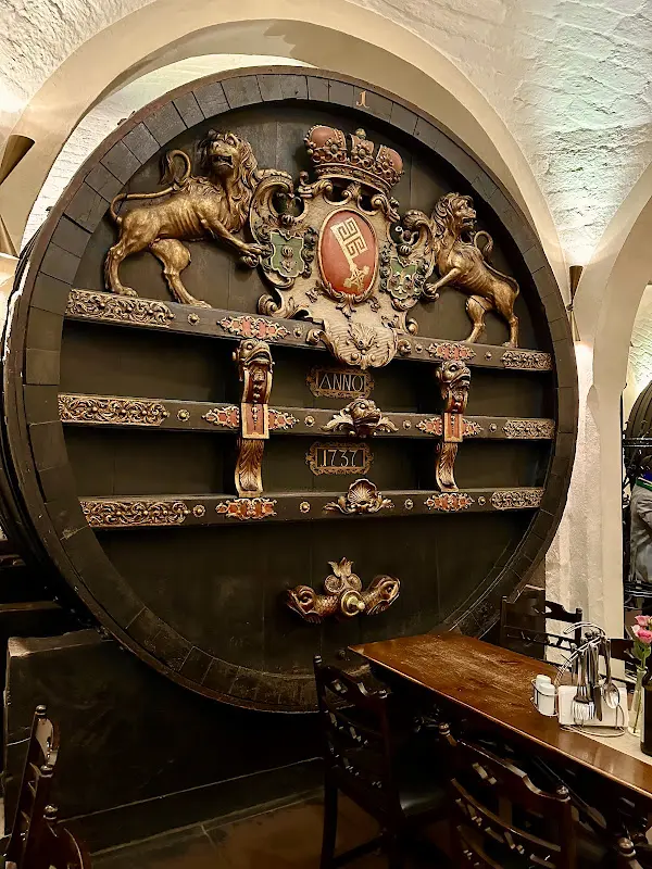 Noush M_Bremen Ratskeller_Bremen_review