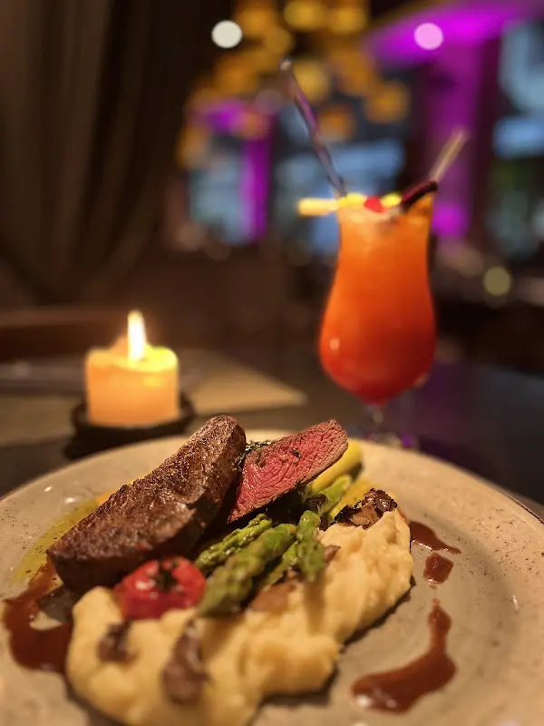 Q1 - Metropolitan Kitchen & Bar_Bremen_slider_image_3