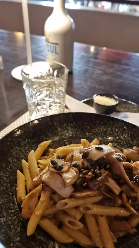 Restaurant Luv_Bremen_slider_image_2