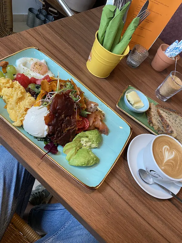 Papa Charlie_Greta's_Bremen_review