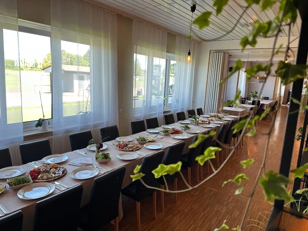 Gaststätte 12 Mann restaurant in Bodelshausen