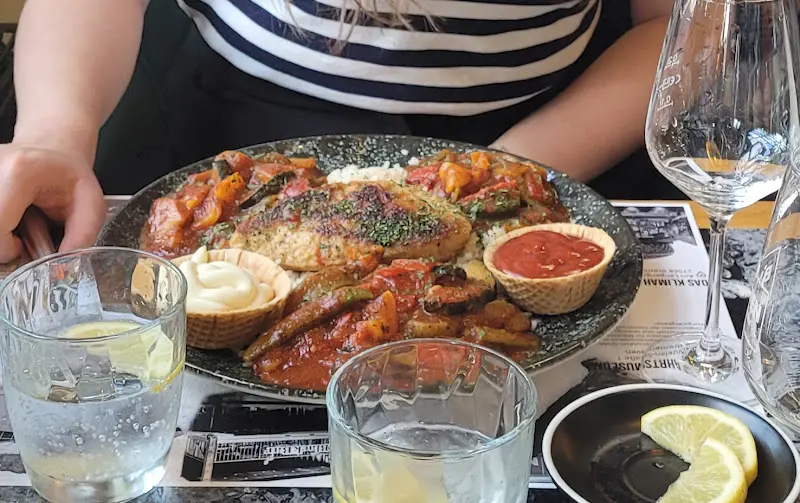 Anna Janik_B'HAVEN_Bremerhaven_review