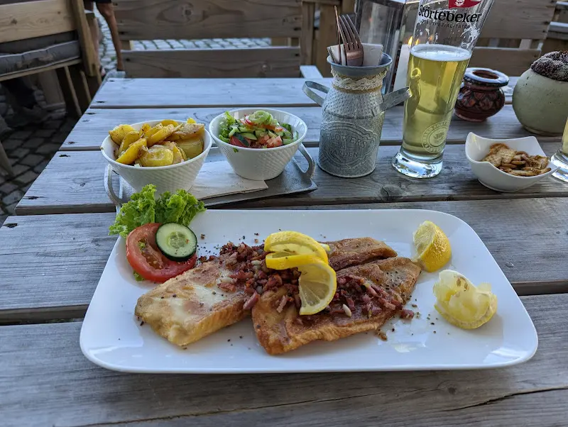 Alberts am Platz - Eine edle Hafenpinte mit einzigartigem, historischen Ambiente in Bremerhaven_Bremerhaven_slider_image_3