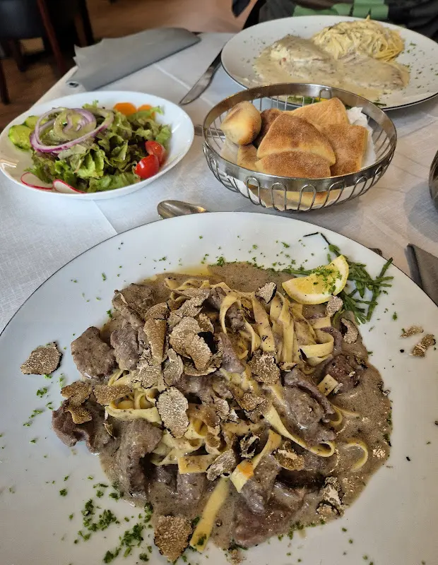 Justine S._La Piazza_Bremerhaven_recensione