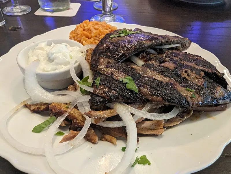 Restaurant Dafni, Inhaberin Eleni Ziongou e. Kfr._Bremerhaven_slider_image_3