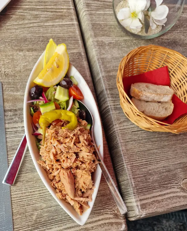 Nancie Nais_Panorama - Bremerhaven_Bremerhaven_review