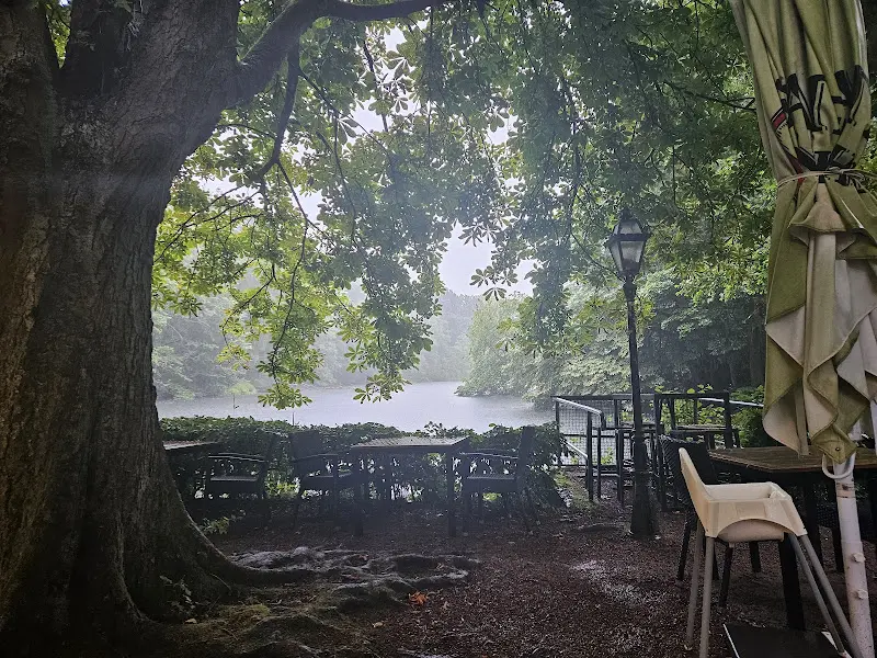 Ben Herfurth_Haus am See der Alten Mühle_Hamburg_review