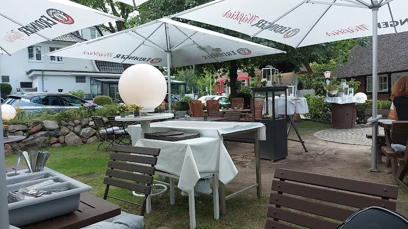 Dorfkrug Volksdorf | Restaurant & Sushi restaurant in Hamburg