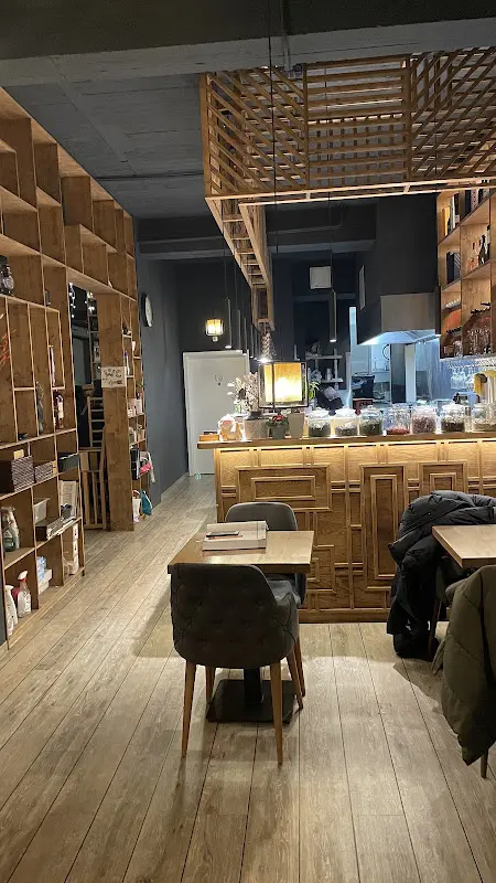 Larena_TA Vegan House Altona_Hamburg_review