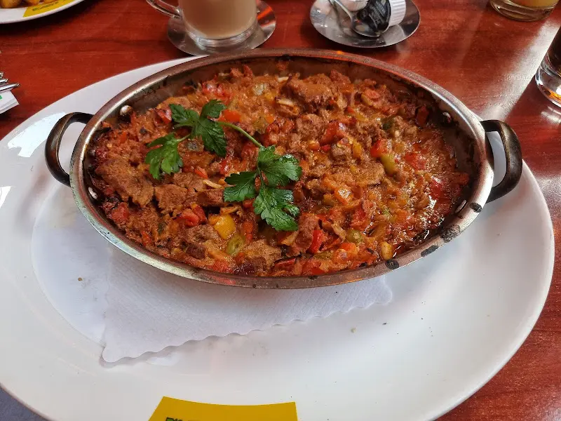 Maximilian Pecha_Köz Urfa_Hamburg_review