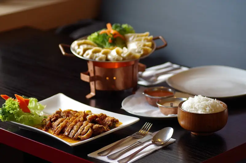 Tibet Restaurant Altona_Hamburg_slider_image_3