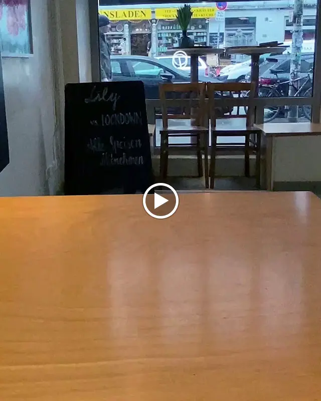 Lily Hamburg_Hamburg_slider_image_2