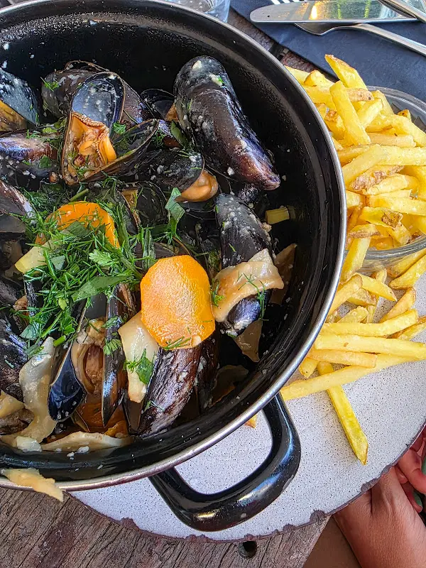 Lee-Anne Curtis-Cox_WOHLERS_Hamburg_review