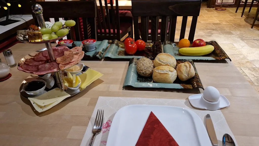 Jesse Van Loon_GASTHOF KRONE ADELBERG GÄSTEZIMMER-RESTAURANT_Adelberg_review