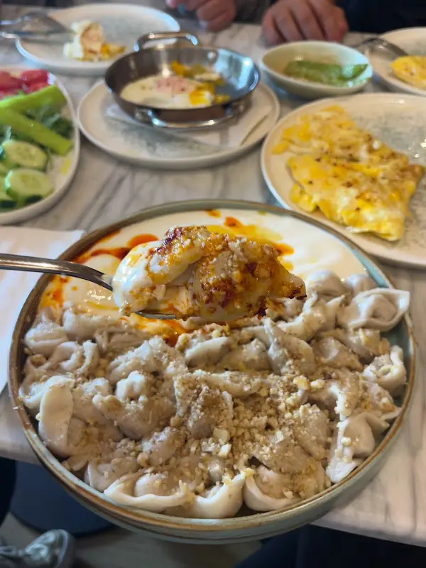 MR. DUMPLING MANTI ALTONA_Hamburg_slider_image_2