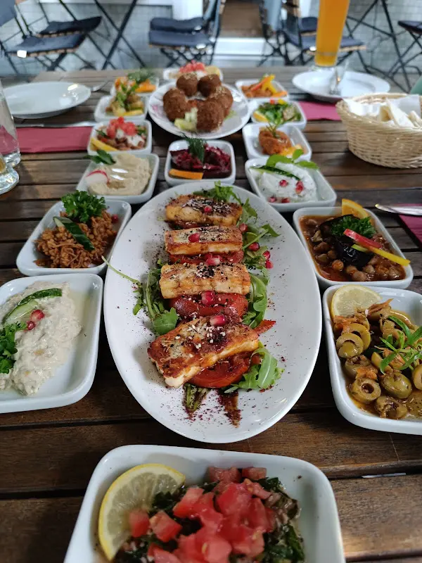 Restaurant Beiti_Hamburg_slider_image_3