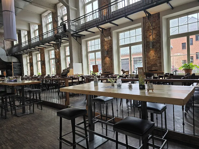 Q21 Gasthaus_Hamburg_slider_image_3