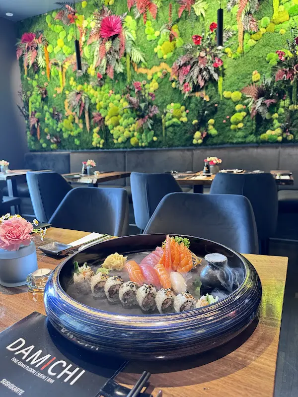 DAMICHI_Hamburg_slider_image_3