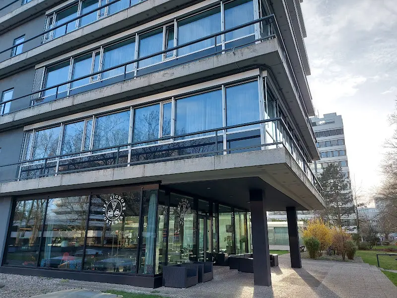 Cafe Osteria Del Signore_Hamburg_slider_image_3