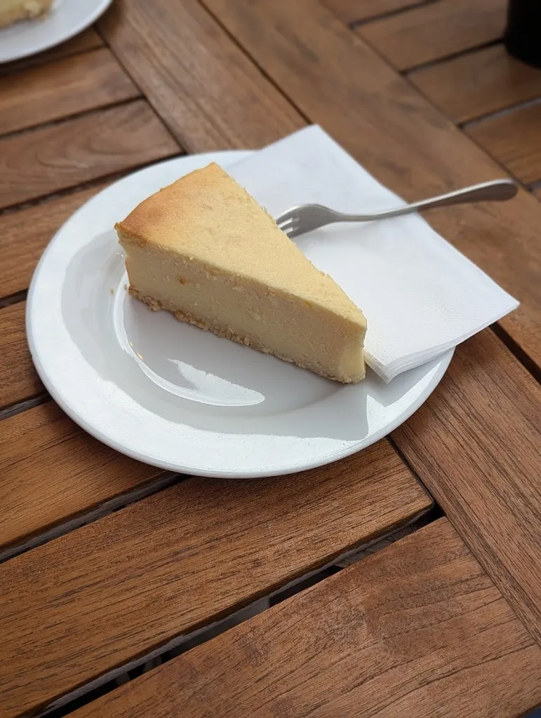 George Pollard_Elefant Bonn_Bonn_recensione