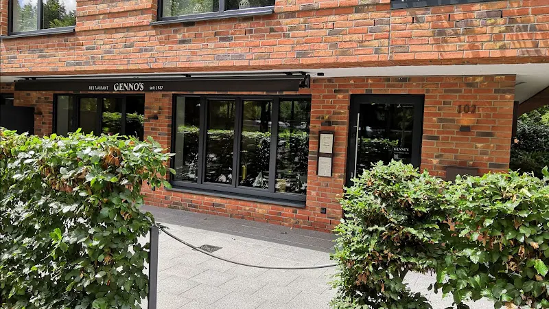 Genno's_Hamburg_slider_image_1