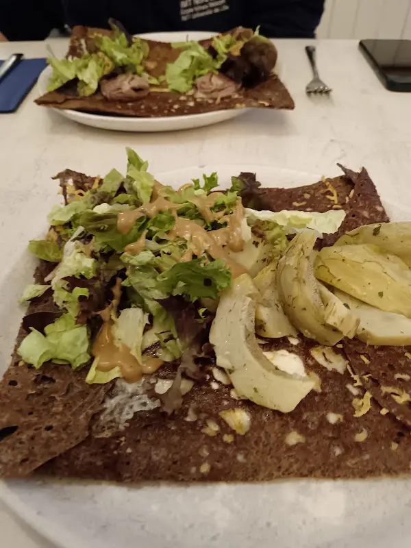 Eline Buon_Ti Breizh - Haus der Bretagne_Hamburg_review