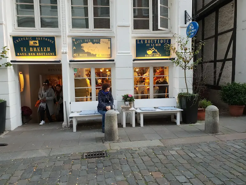 Ti Breizh - Haus der Bretagne restaurant in Hamburg