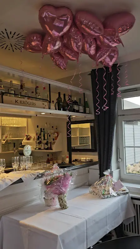 Krögers - Tradition & Event Blum Maaruf GBR_Hamburg_slider_image_2