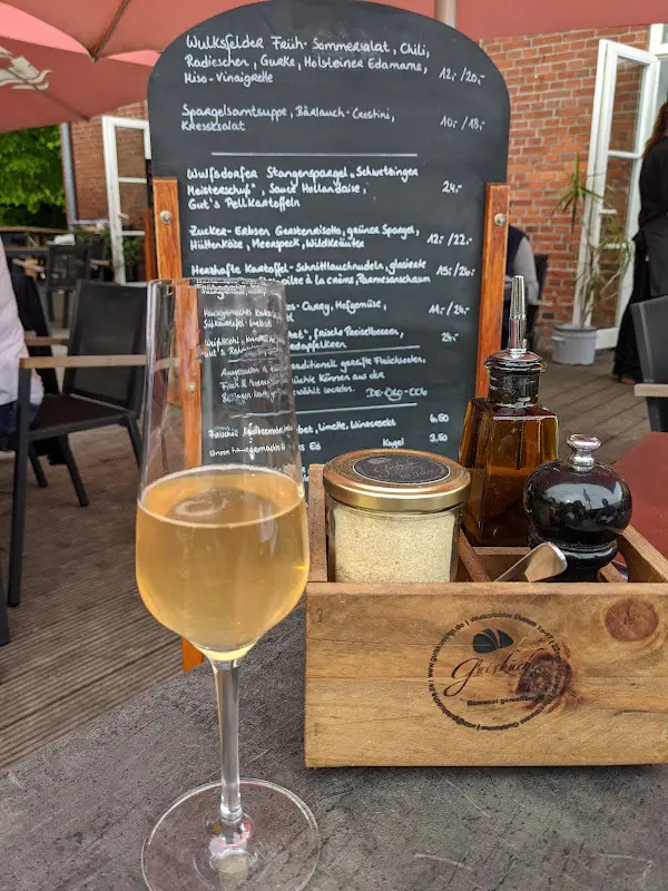 Menu_Restaurant Gutsküche Wulksfelde_Tangstedt_immagine_1