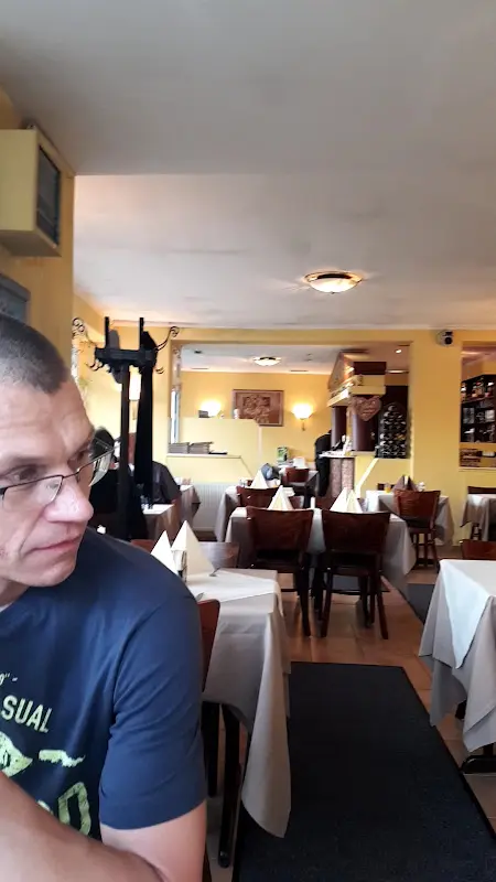 Alexandros_Hamburg_slider_image_2