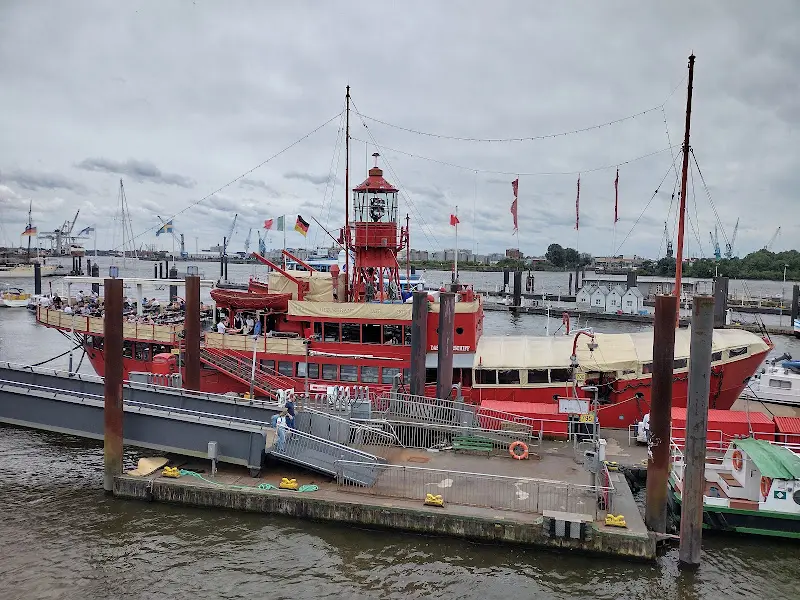 robbie nelson_Das Feuerschiff LV 13_Hamburg_review