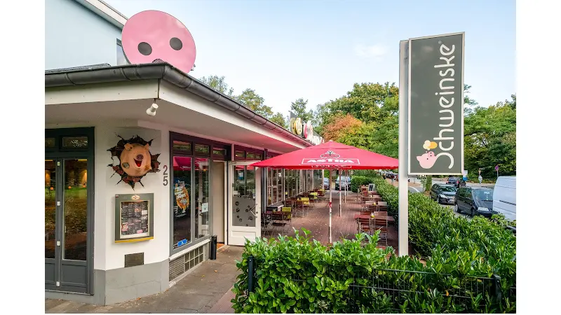 Schweinske Restaurant in Hamburg Farmsen - Schnitzel, Burger & Frühstück restaurant in Hamburg