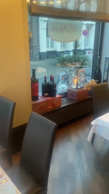 I Vigneri Osteria Enoteca_Hamburg_slider_image_2