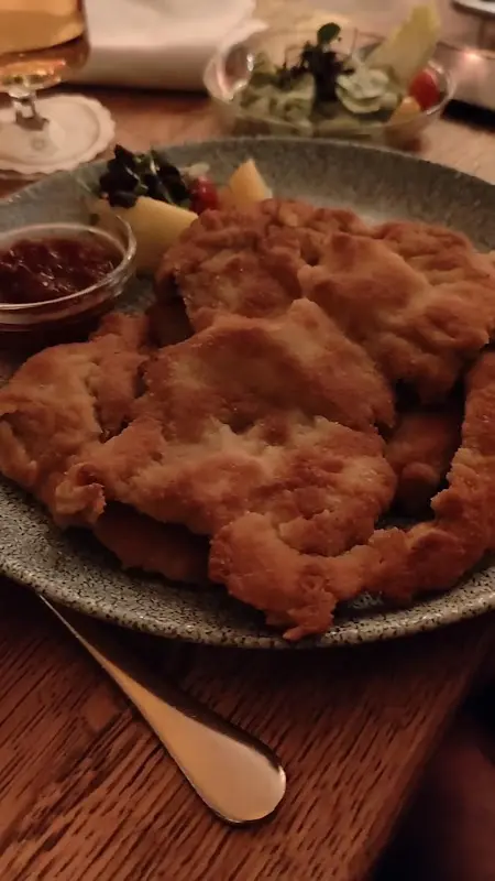 Restaurant Parlament Hamburg_Hamburg_slider_image_2