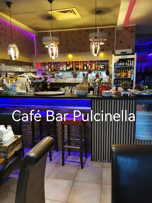 Café Bar Pulcinella restaurant in Hamburg