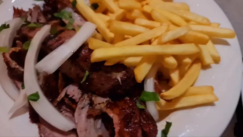 Taverna Kronos_Hamburg_slider_image_2