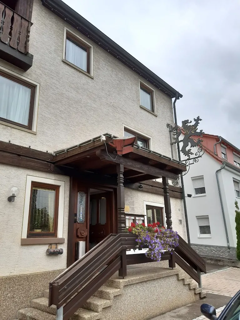 Hotel-Restaurant Löwen Bad Boll ristorante a Boll